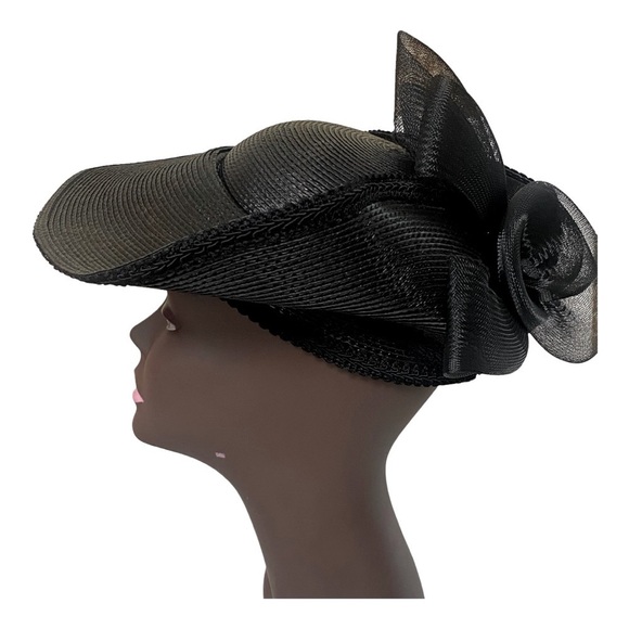 Vintage Women Black Wide Brim Spring Church Hat With Knit Bow and Black  Trim main image 12